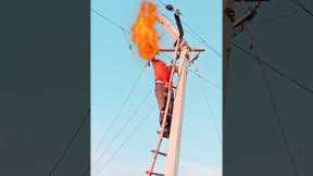 Electricity lineman #shorts #electricity #youtube #viral 😂
