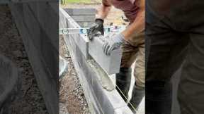 Brick Laying Tips ! How to lay 16 by 4 concrete blocks?