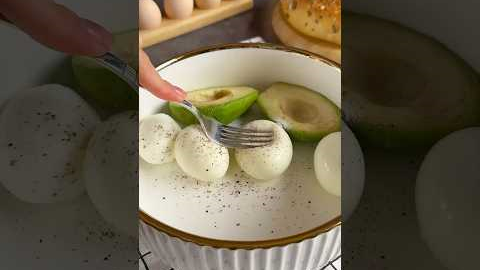 Simple Breakfast Ideas: AVOCADO TOAST   🥑 #recipe #healthy