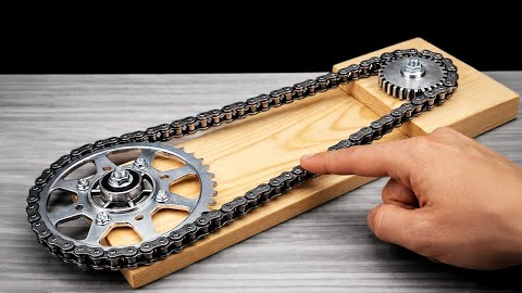 An amazing invention by a 65-year-old carpenter has astonished engineers! Simple woodworking tools.