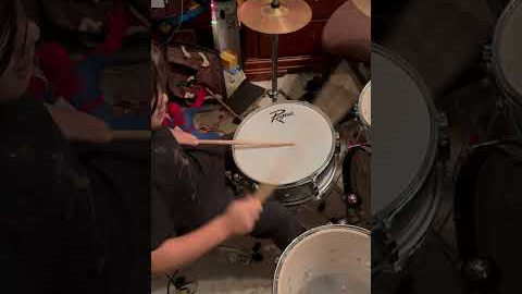 Showing you guys how to play a simple drum beat