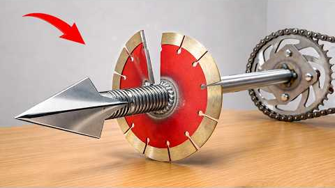 Billions of Farmers Will Need This! Turn an Old Saw Blade into a Million-Dollar Tool