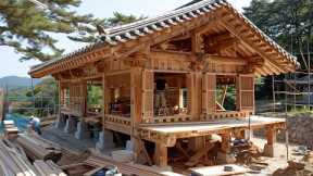 Amazing Process of a Korean Man Building a Wooden House Using 1,000-Year-Old Techniques