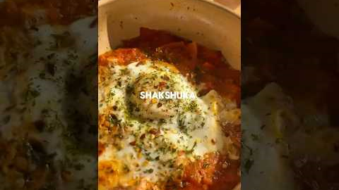 Shakshuka for One? Yes Please 🍅🍳